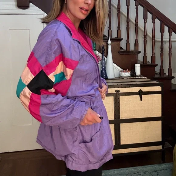 Colorful 90’s Women's Windbreaker Jacket - Picture 4 of 6